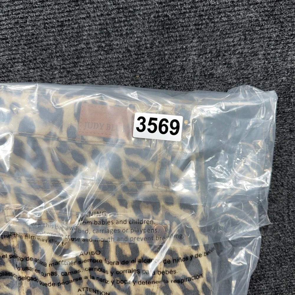 Judy Blue Leopard Print Skinny Fit Stretch Denim Jeans Size 7/28 Tan Brown - Picture 11 of 11